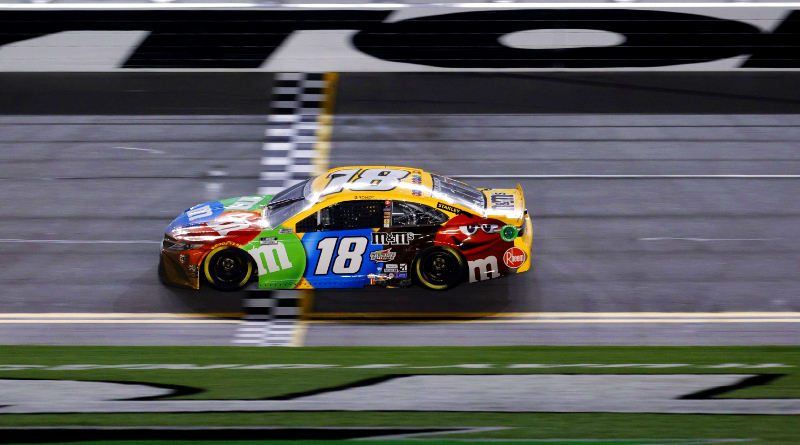 Busch Capitalizes on Blaney-Elliott Wreck to Win the Clash