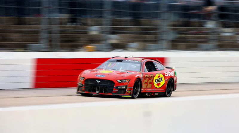 Logano Tangles with Byron En-Route to Darlington Victory