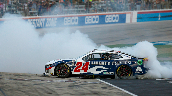 William Byron Beats Wallace on Final Restart for Texas Victory